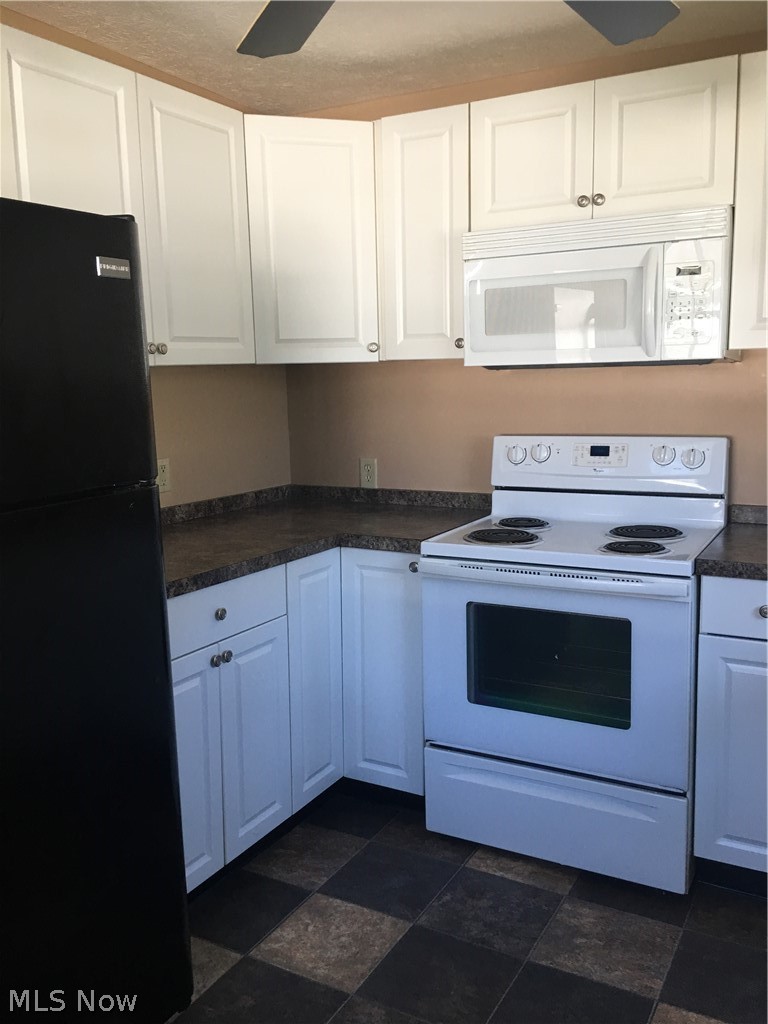 11761 Rudy Street Southwest Massillon, OH 44647 - Photo 3 of 13 Gallery Image 3