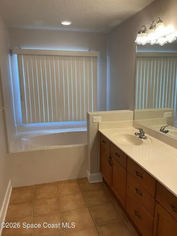 $2,200 | 180 Portside Avenue, Unit 205, Cape Canaveral, FL 32920