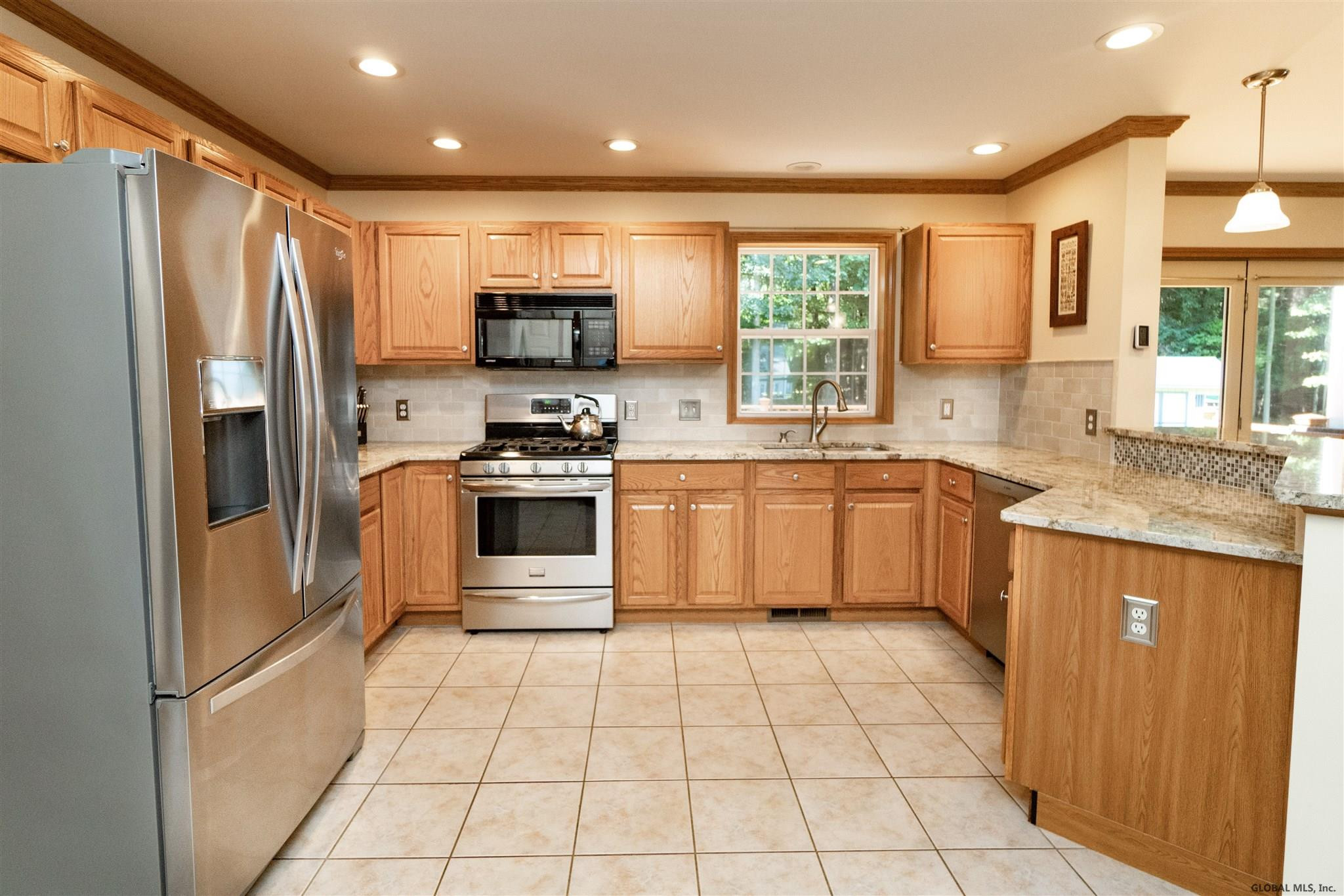 53 Sheffield Road Wilton, NY 12831 - Photo 18 of 54 Photo 18