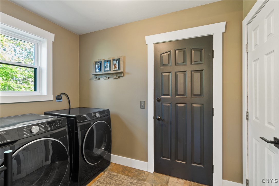 1048 Co Rte 20 Oswego, NY 13126 - Photo 25 of 50