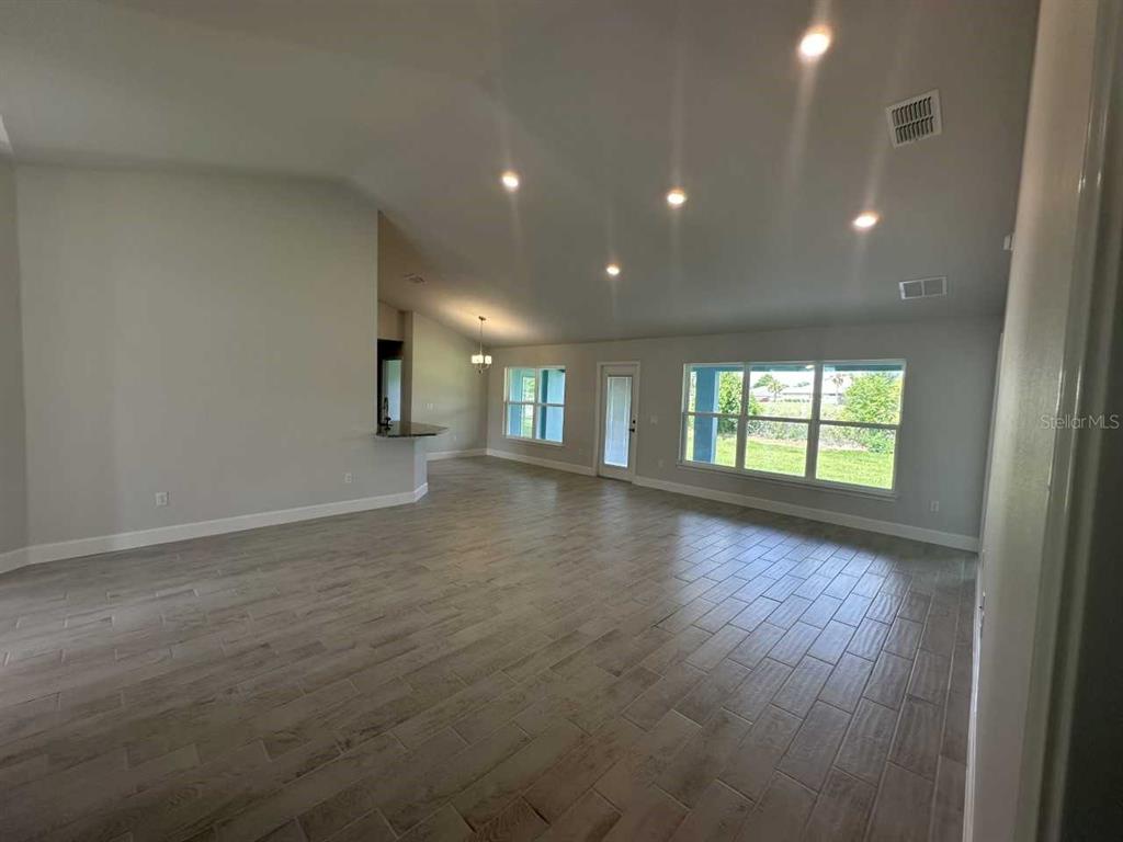 7070 Southwest 128th Place Road Ocala, FL 34473 - Photo 13 of 21 Gallery Image 13