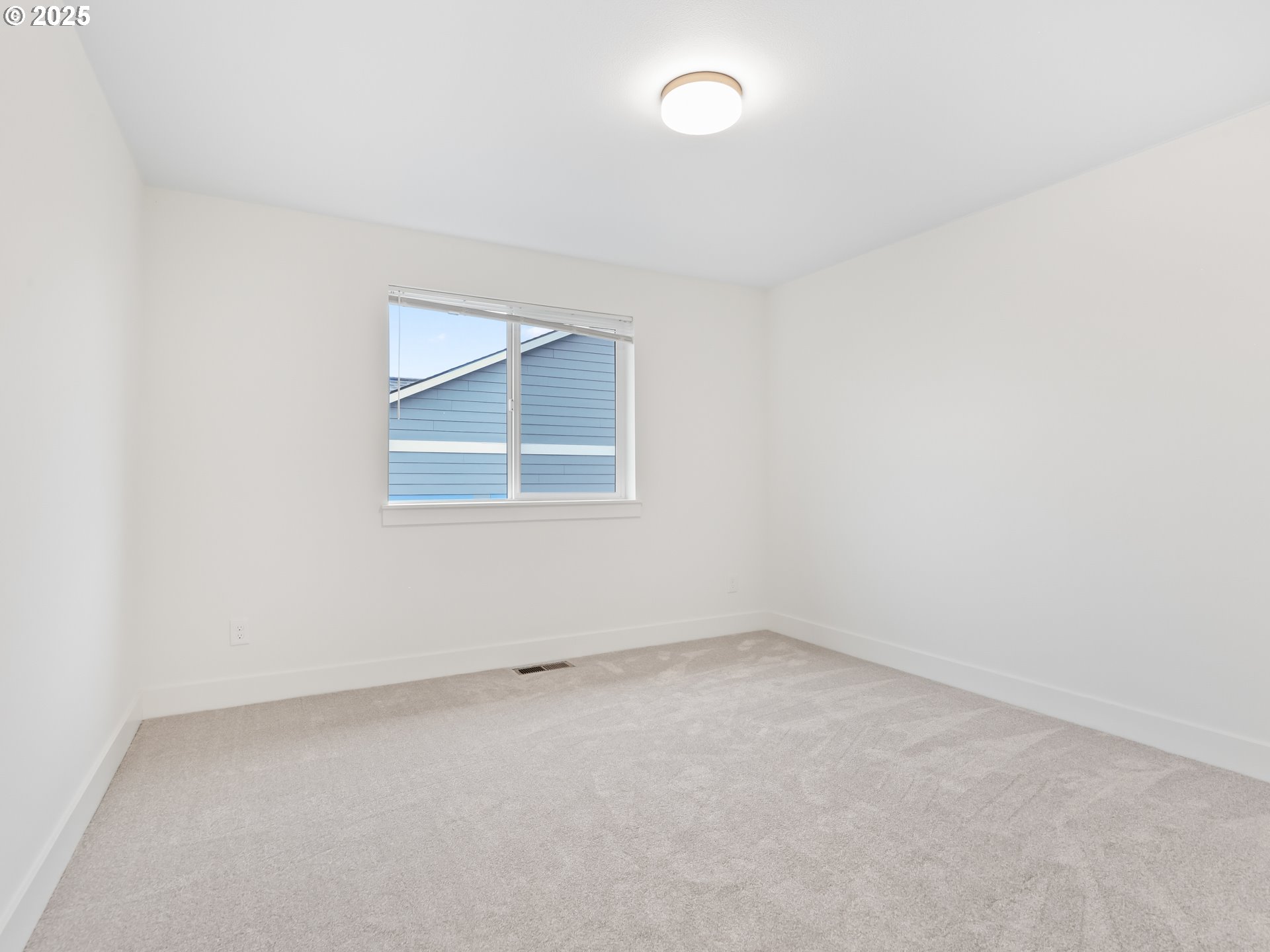 1731 3rd Street Hood River, OR 97031 - Photo 28 of 48