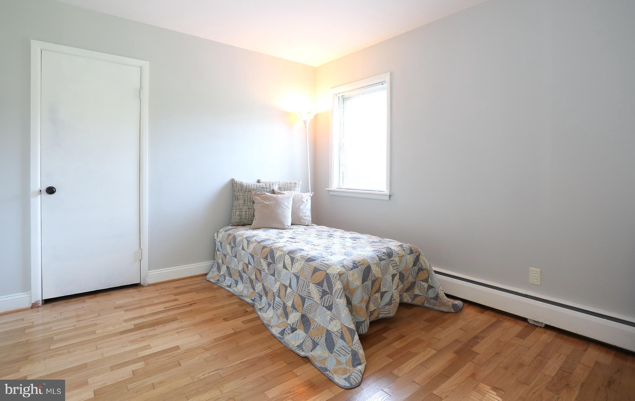 8512 Yellow Springs Road Frederick, MD 21702 - Photo 23 of 30 Bedroom