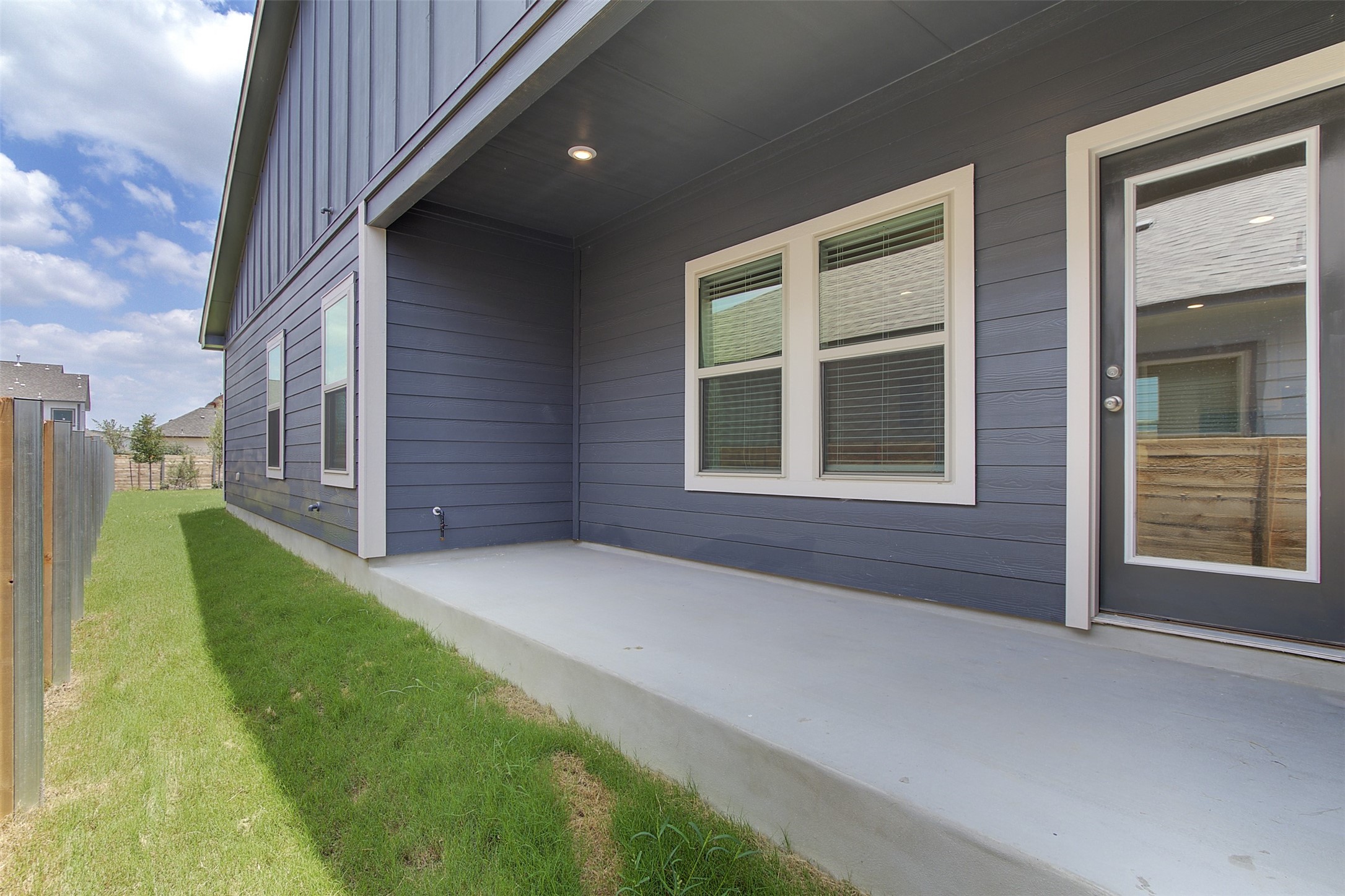 8729 Belknap Rd. Austin, TX 78747 - Photo 28 of 31
