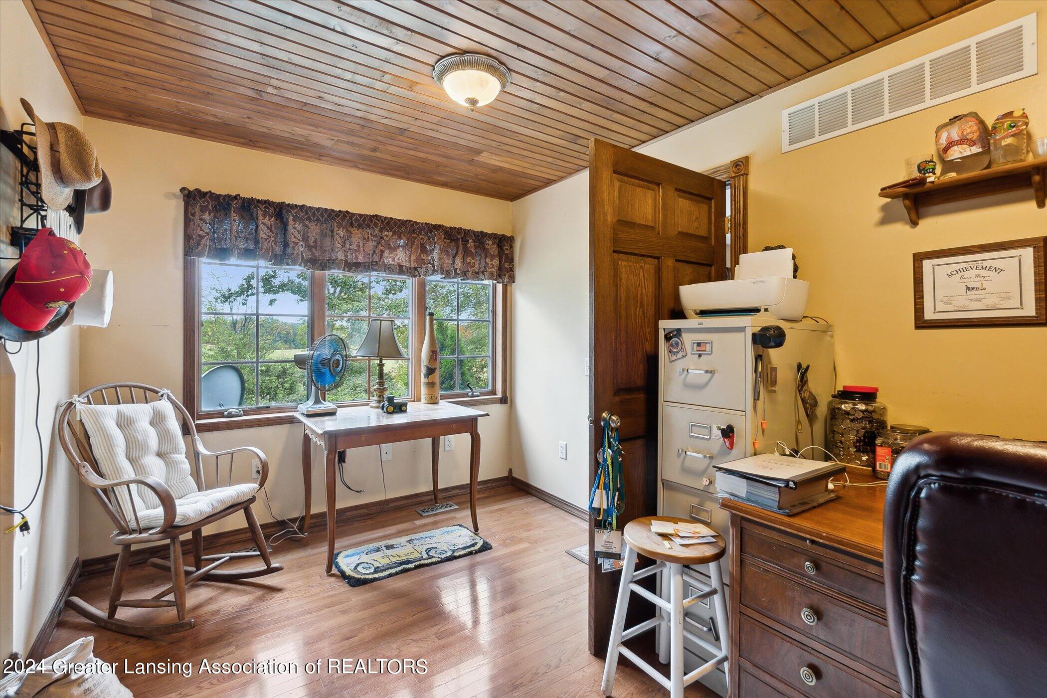 2499 Morgan Road Eaton Rapids, MI 48827 - Photo 17 of 74 18-2499-Morgan-Rd-Eaton-Rapids-MI-48827-