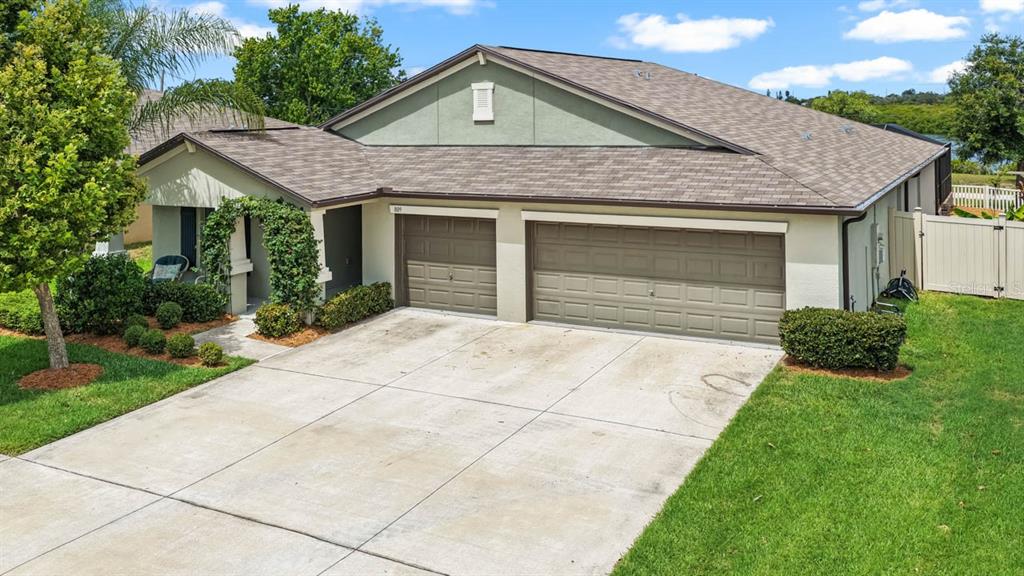 809 Timeless Moss Drive Ruskin, FL 33570 - Photo 51 of 76