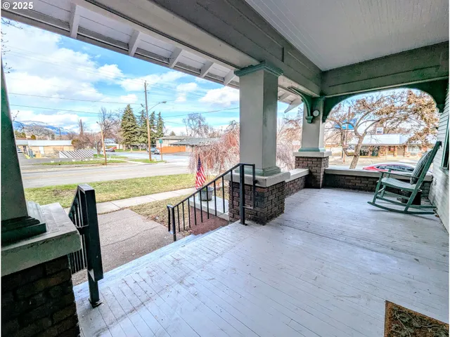 $359,000 | 308 Adams Avenue, La Grande, OR 97850