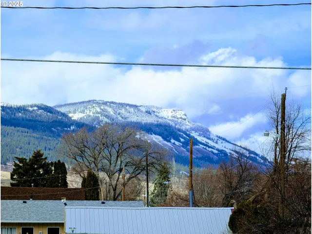 $359,000 | 308 Adams Avenue, La Grande, OR 97850