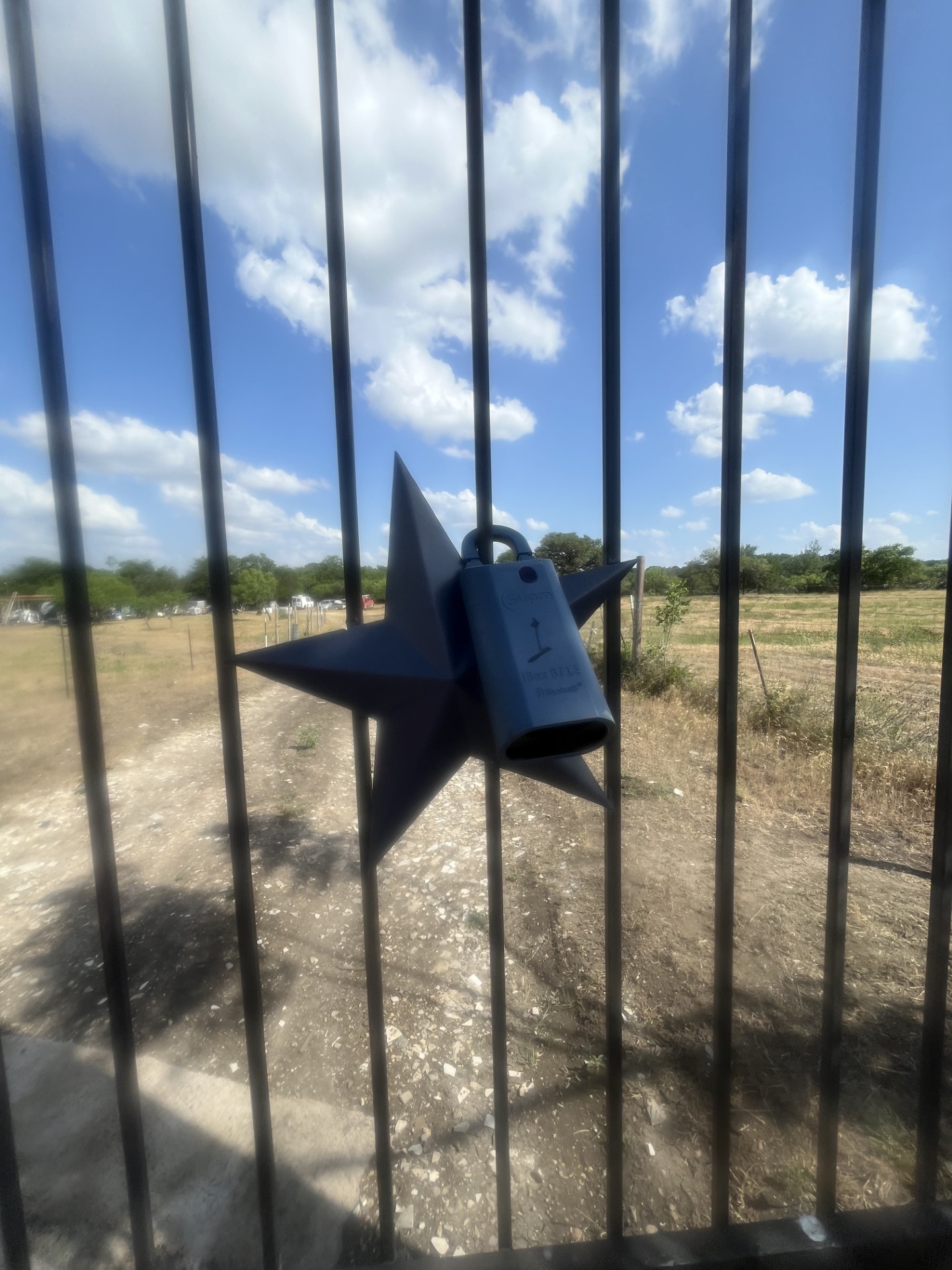 1976 Old Kelley Road Lockhart, TX 78644 - Photo 3 of 11 a bathroom with a glass shower door