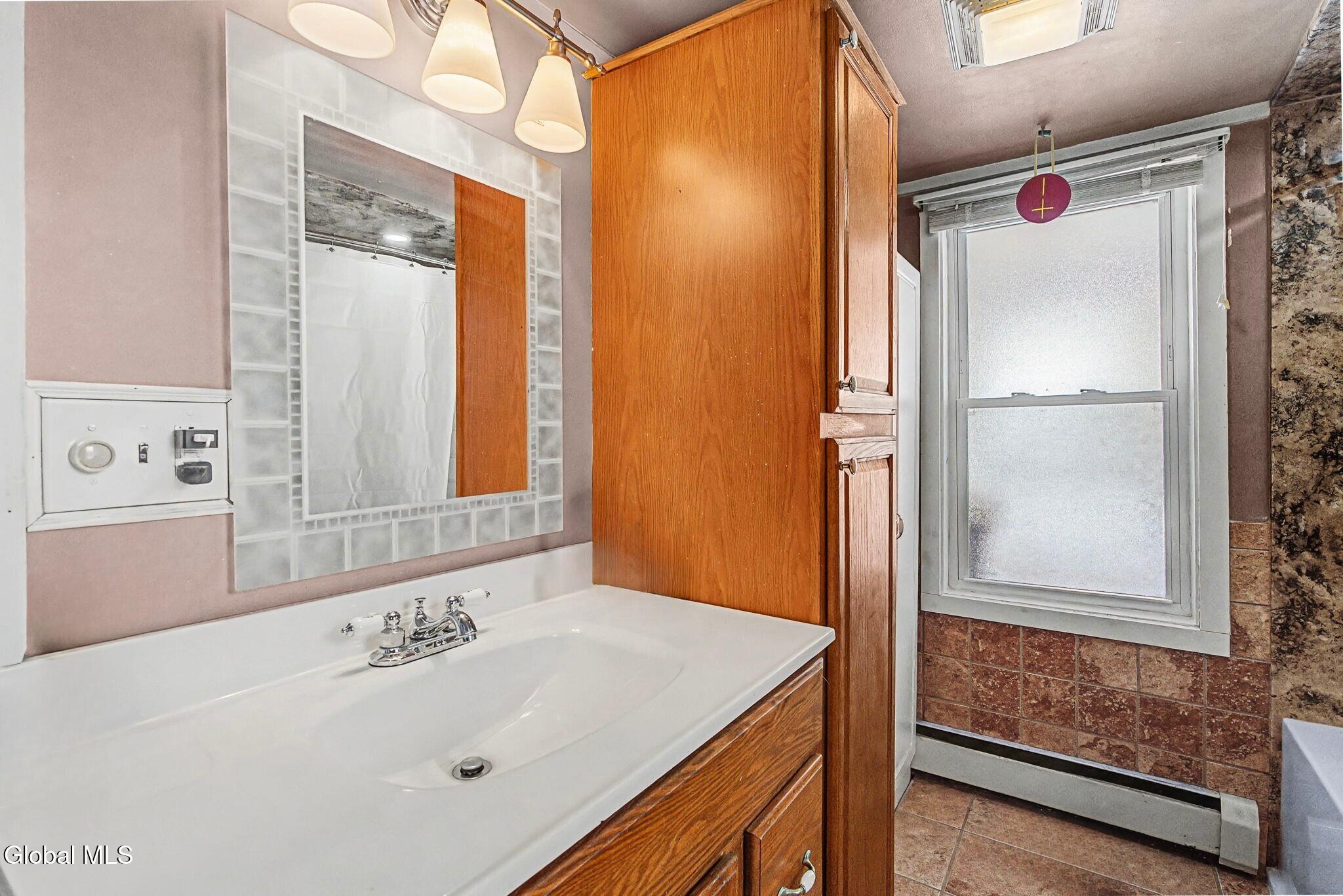 937 6th Street Rensselaer, NY 12144 - Photo 15 of 31 Bathroom