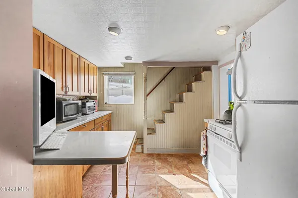$175,000 | 937 6th Street, Rensselaer, NY 12144
