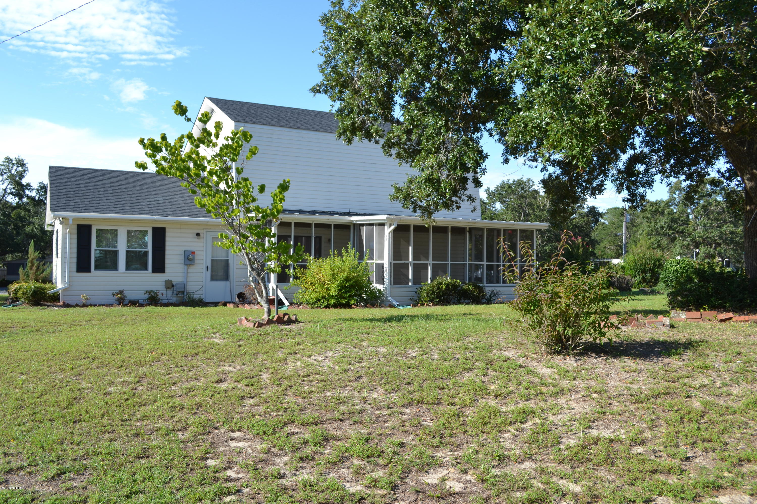 700 Conch Street Hampstead, NC 28443 - Photo 3 of 21 2019-08-30 09.33.36