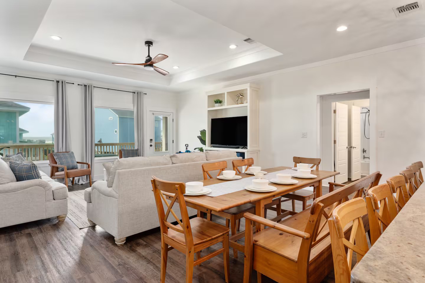 845 O' Neil Road Port Bolivar, TX 77650 - Photo 5 of 27 a view of a dining room with furniture and wooden floor