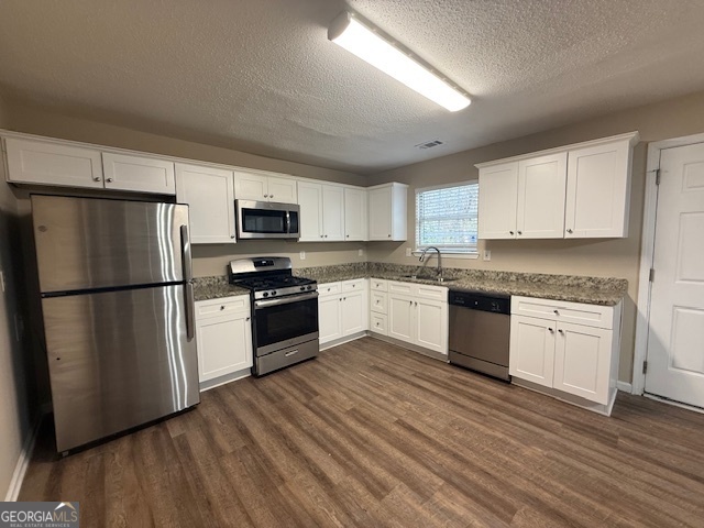 2795 Oxford Drive Decatur, GA 30034 - Photo 5 of 16