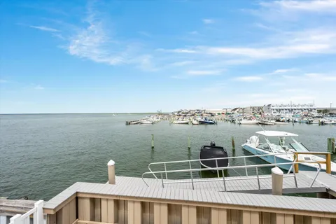 $1,450,000 | 392 83rd Street, Unit 392, Stone Harbor, NJ 08247