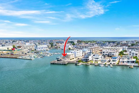 $1,450,000 | 392 83rd Street, Unit 392, Stone Harbor, NJ 08247