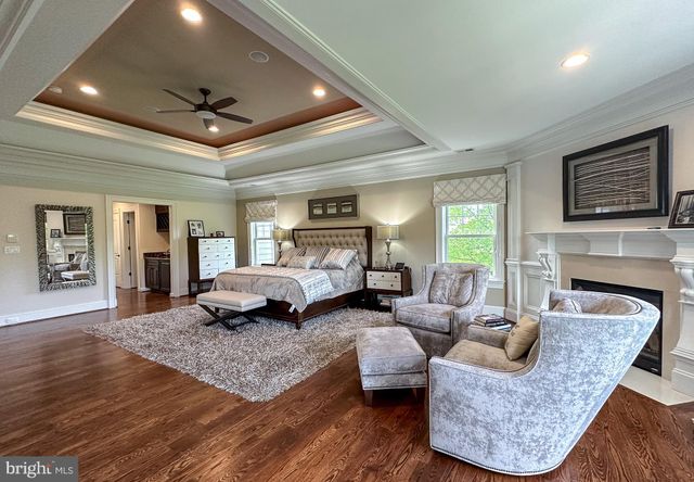 $2,625,000 | 6526 Chesterfield Avenue, McLean, VA 22101