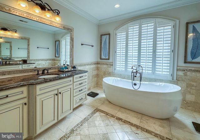 $2,625,000 | 6526 Chesterfield Avenue, McLean, VA 22101