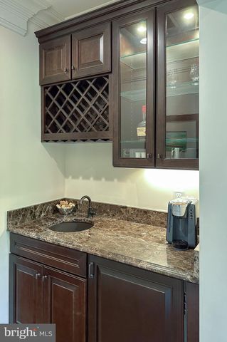 $2,625,000 | 6526 Chesterfield Avenue, McLean, VA 22101