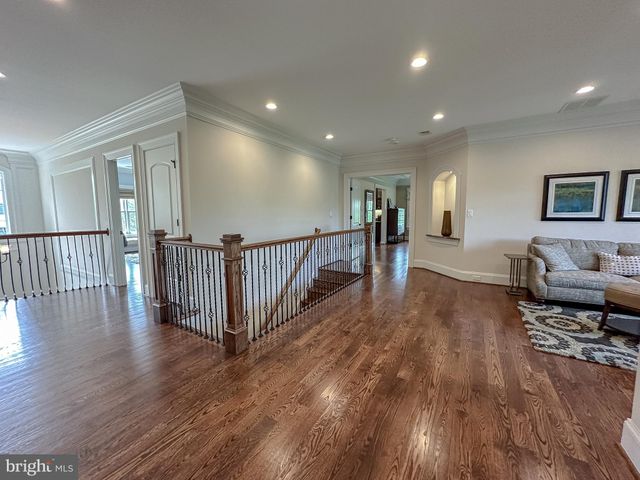 $2,625,000 | 6526 Chesterfield Avenue, McLean, VA 22101