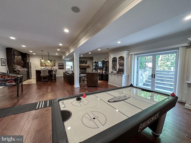 $2,625,000 | 6526 Chesterfield Avenue, McLean, VA 22101
