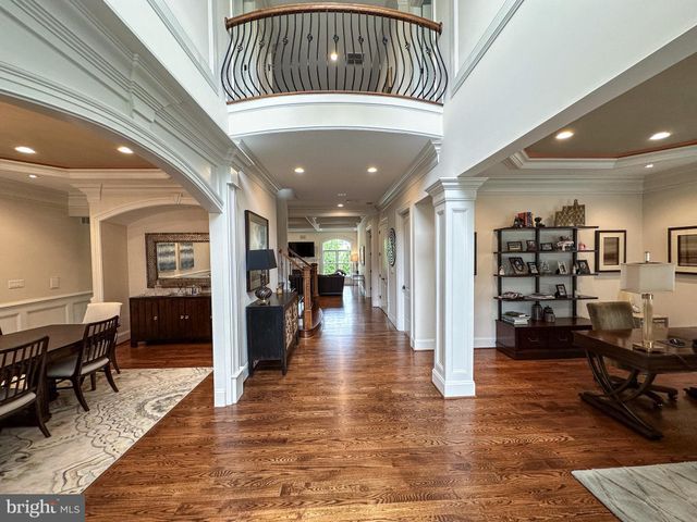 $2,625,000 | 6526 Chesterfield Avenue, McLean, VA 22101