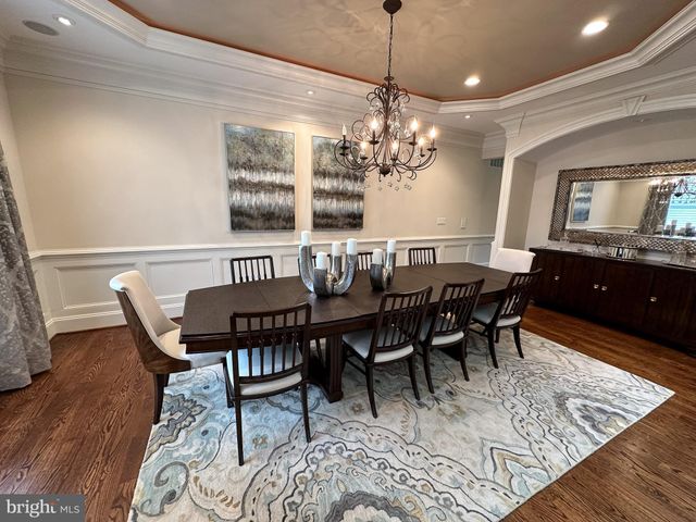 $2,625,000 | 6526 Chesterfield Avenue, McLean, VA 22101