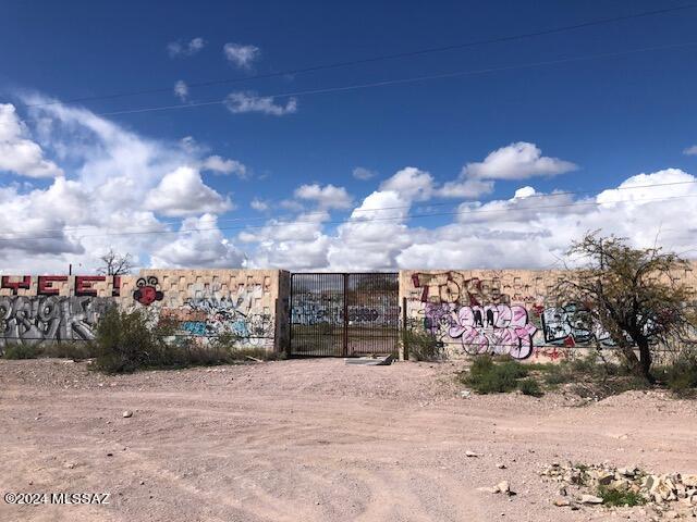 3801 West Valencia Road Tucson, AZ 85746 - Photo 7 of 17