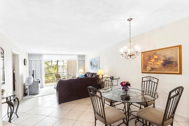 $1,900 | 4500 North Federal Highway, Unit 272H, Lighthouse Point, FL 33064