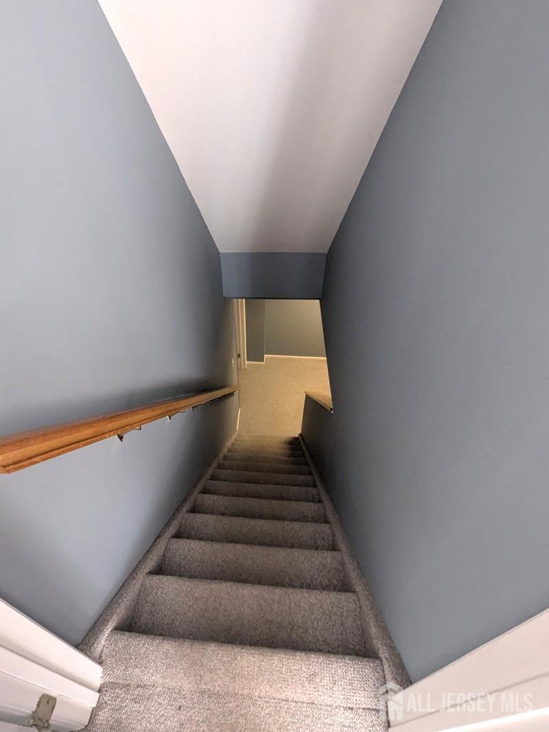 16 Dante Road Monroe Township, NJ 08831 - Photo 17 of 36