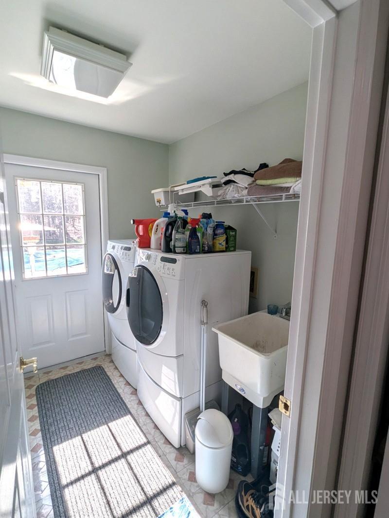 16 Dante Road Monroe Township, NJ 08831 - Photo 23 of 36