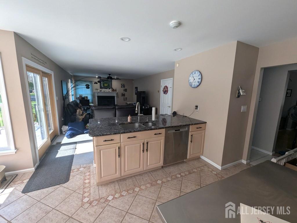 16 Dante Road Monroe Township, NJ 08831 - Photo 10 of 36