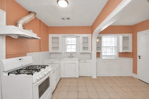 $275,000 | 1433 Scharpe Street, Houston, TX 77023