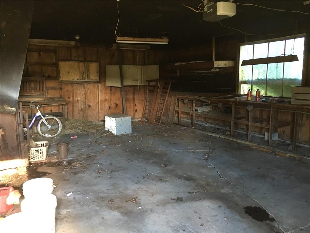 183 Kennedy Road Prospect, PA 16052 - Photo 15 of 15 Interior photo of detached garage