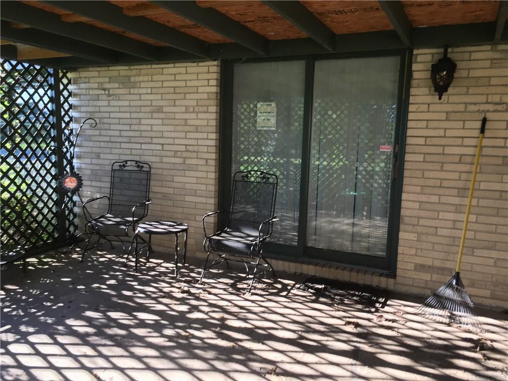 183 Kennedy Road Prospect, PA 16052 - Photo 4 of 15 Covered front patio