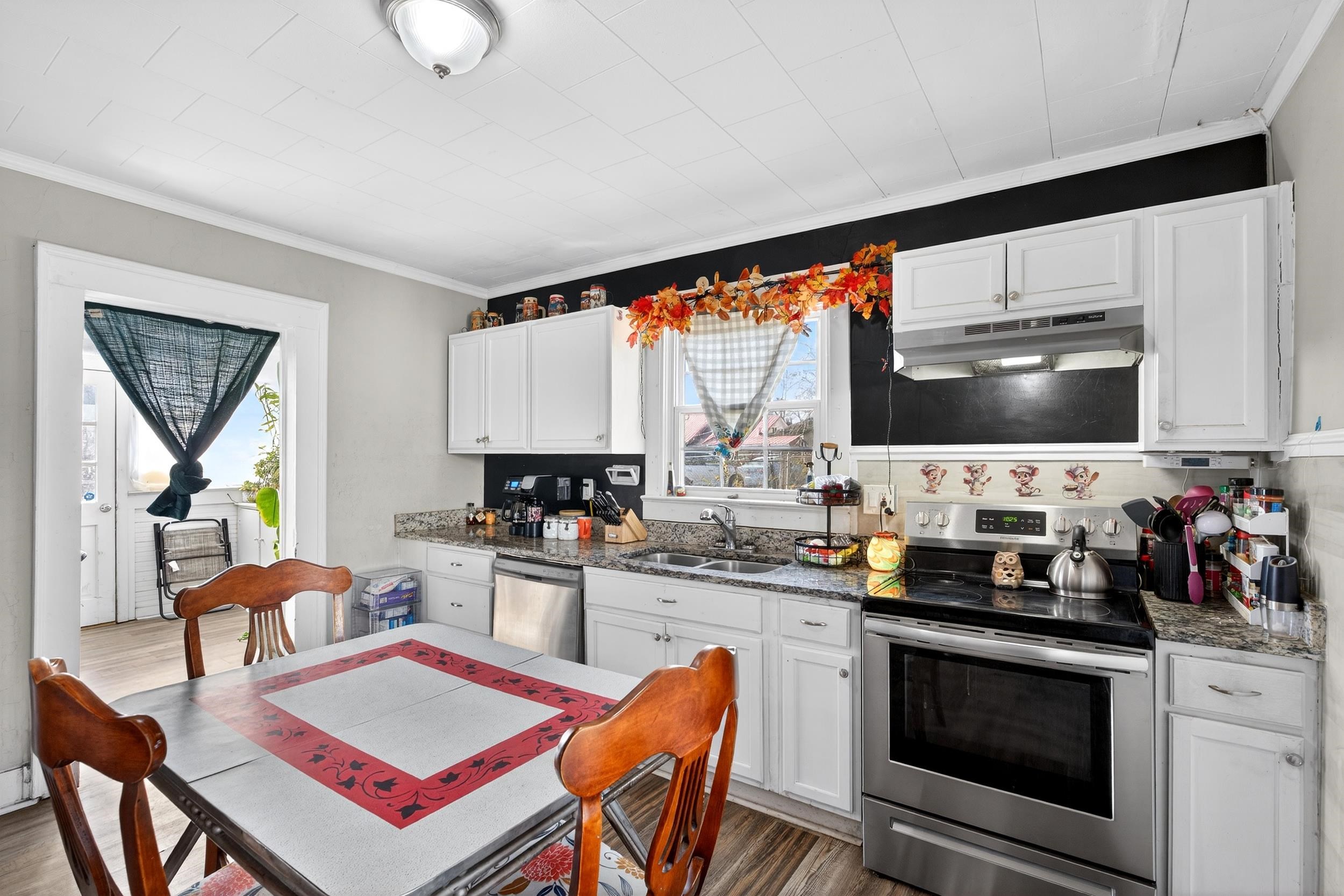 121 Holland Street Gaffney, SC 29341 - Photo 20 of 37