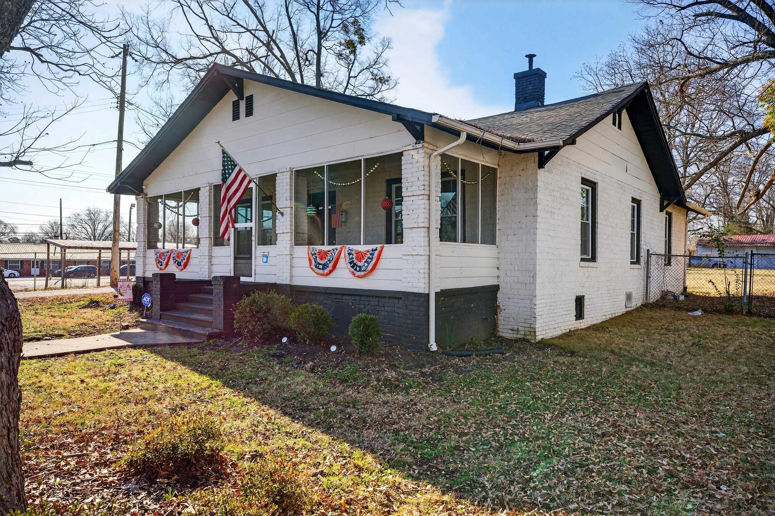 121 Holland Street Gaffney, SC 29341 - Photo 24 of 37