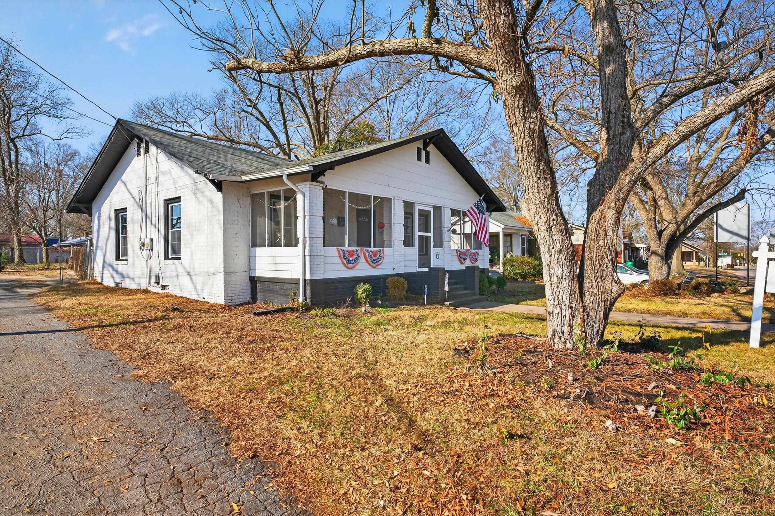121 Holland Street Gaffney, SC 29341 - Photo 31 of 37