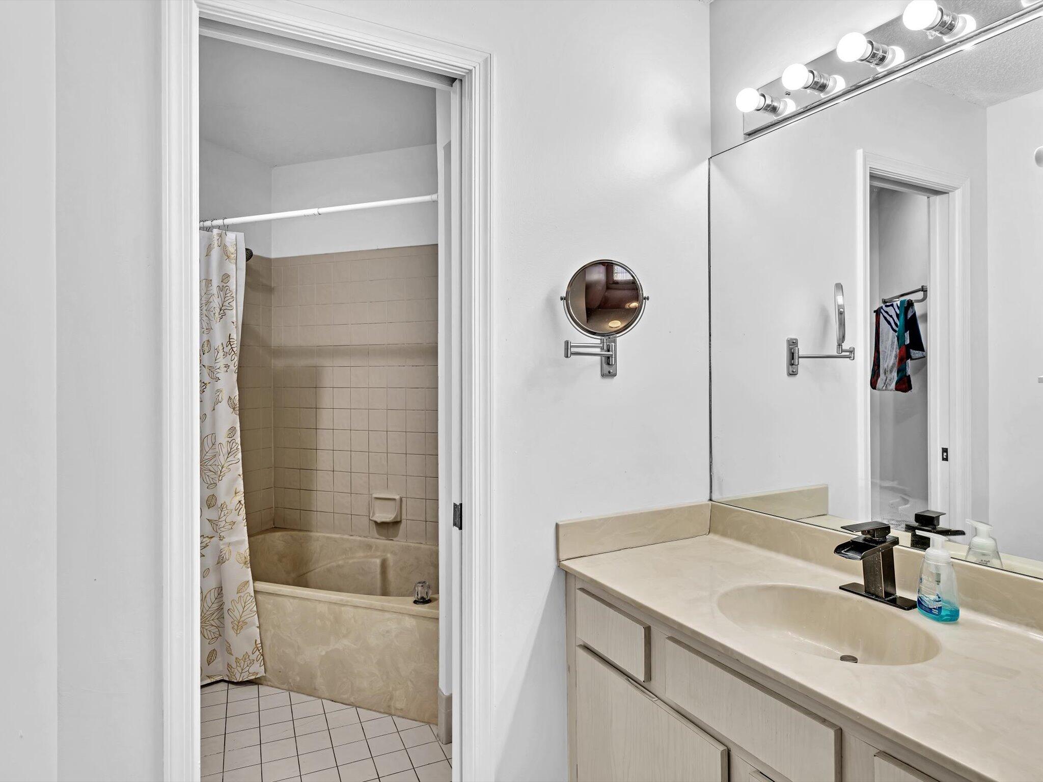 9320 Ketay Circle Boca Raton, FL 33428 - Photo 20 of 30 19-DSC00446
