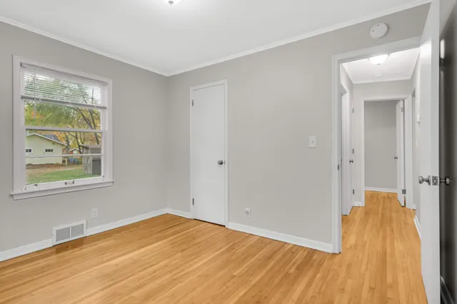 $2,100 | 2336 Ives Lane North, Plymouth, MN 55441