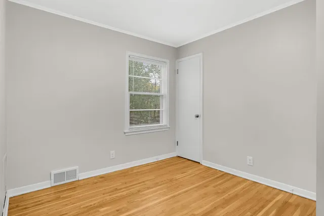 $2,100 | 2336 Ives Lane North, Plymouth, MN 55441