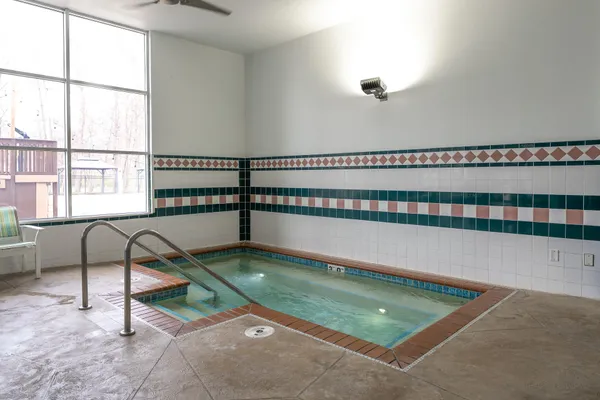 $275,000 | 111 Center Street, Unit 403, Lake Geneva, WI 53147