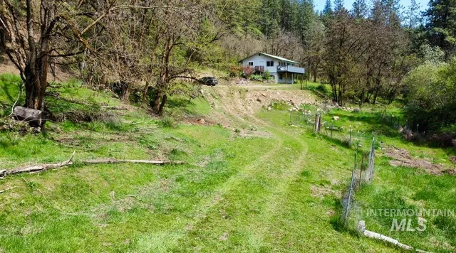 $374,900 | 250 Hill Road, Orofino, ID 83544