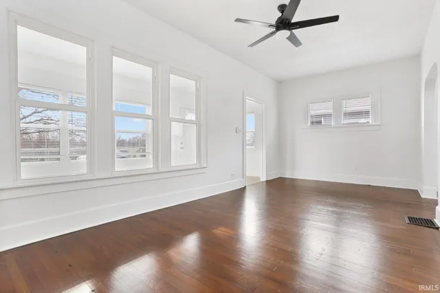 $129,900 | 1566 East Morgan Avenue, Evansville, IN 47711