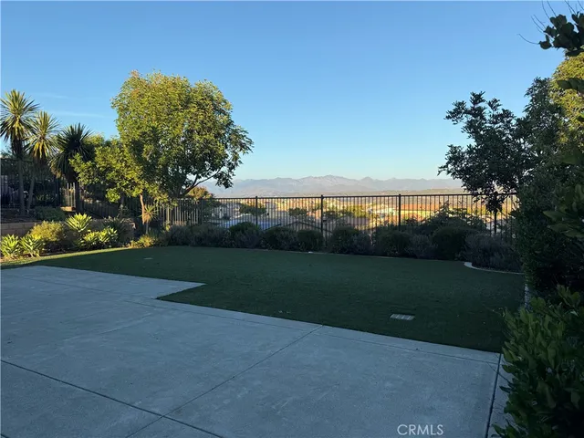 a view of outdoor space