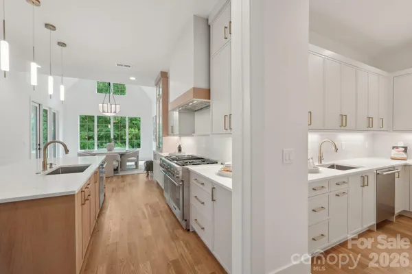 $3,100,000 | 213 Crest Court, Weddington, NC 28104