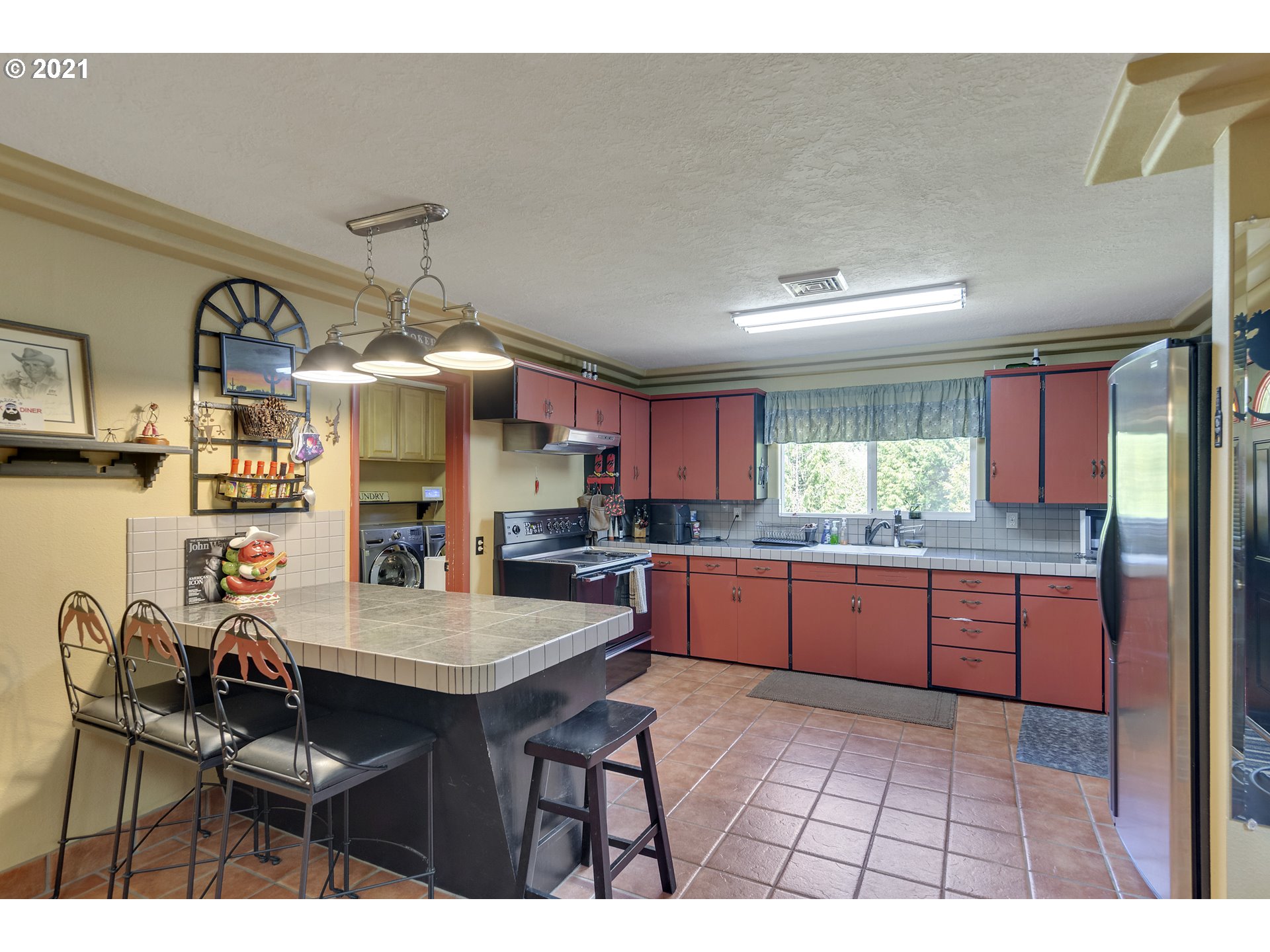 715 Aplin Road White Salmon, WA 98672 - Photo 12 of 27 Gallery Image 12