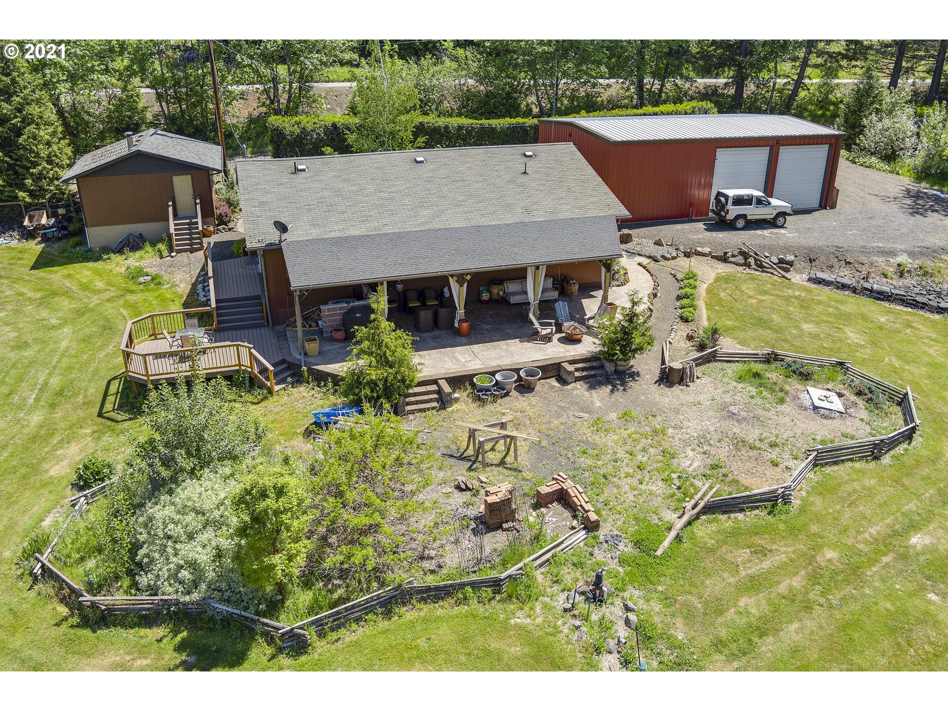 715 Aplin Road White Salmon, WA 98672 - Photo 24 of 27 Gallery Image 24