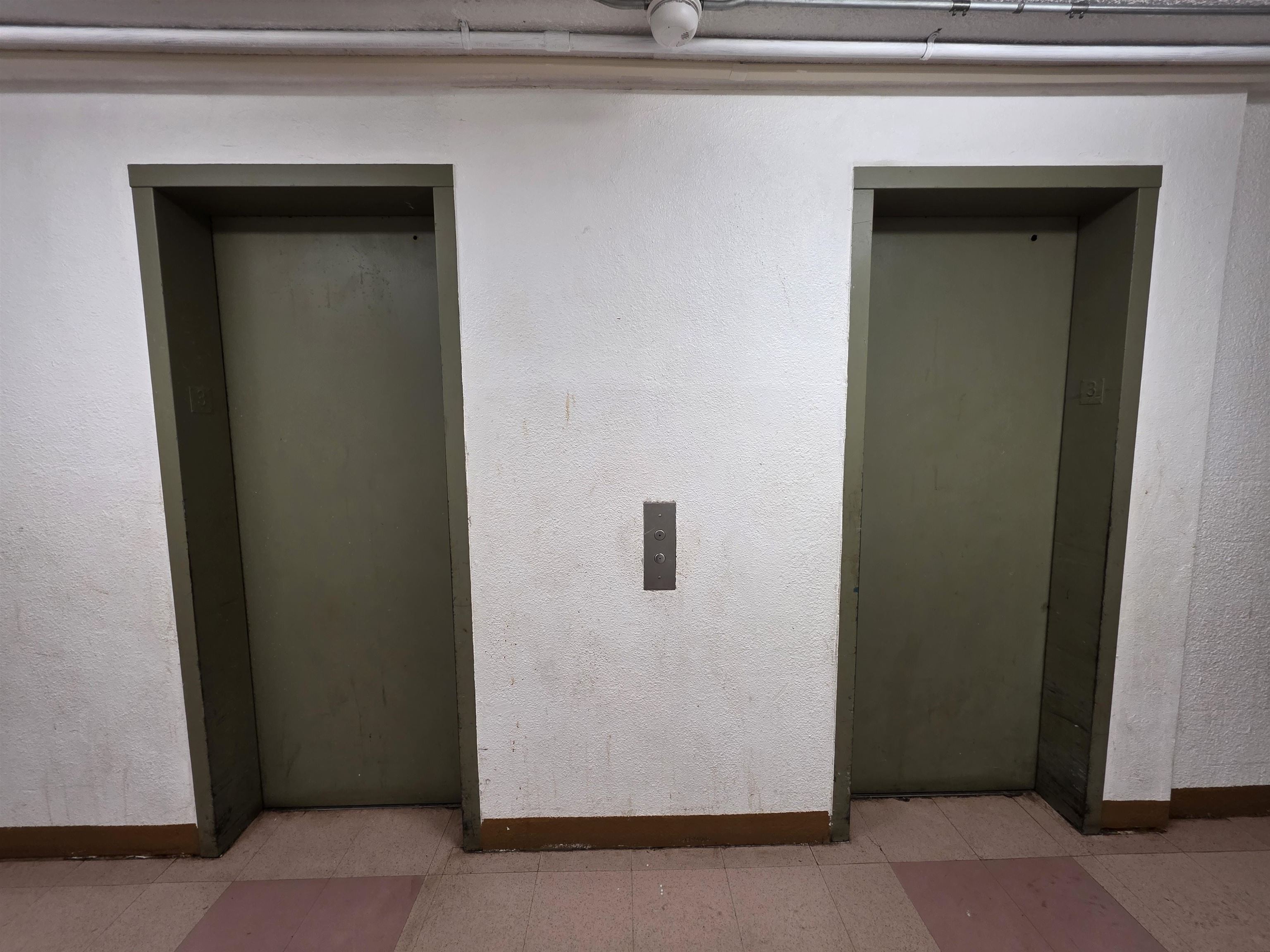 111 Kahului Beach Road, Unit B306 Kahului, HI 96732 - Photo 18 of 29 a view of a door