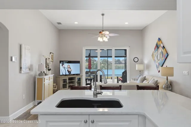 $599,999 | 2991 Camberly Circle, Melbourne, FL 32940